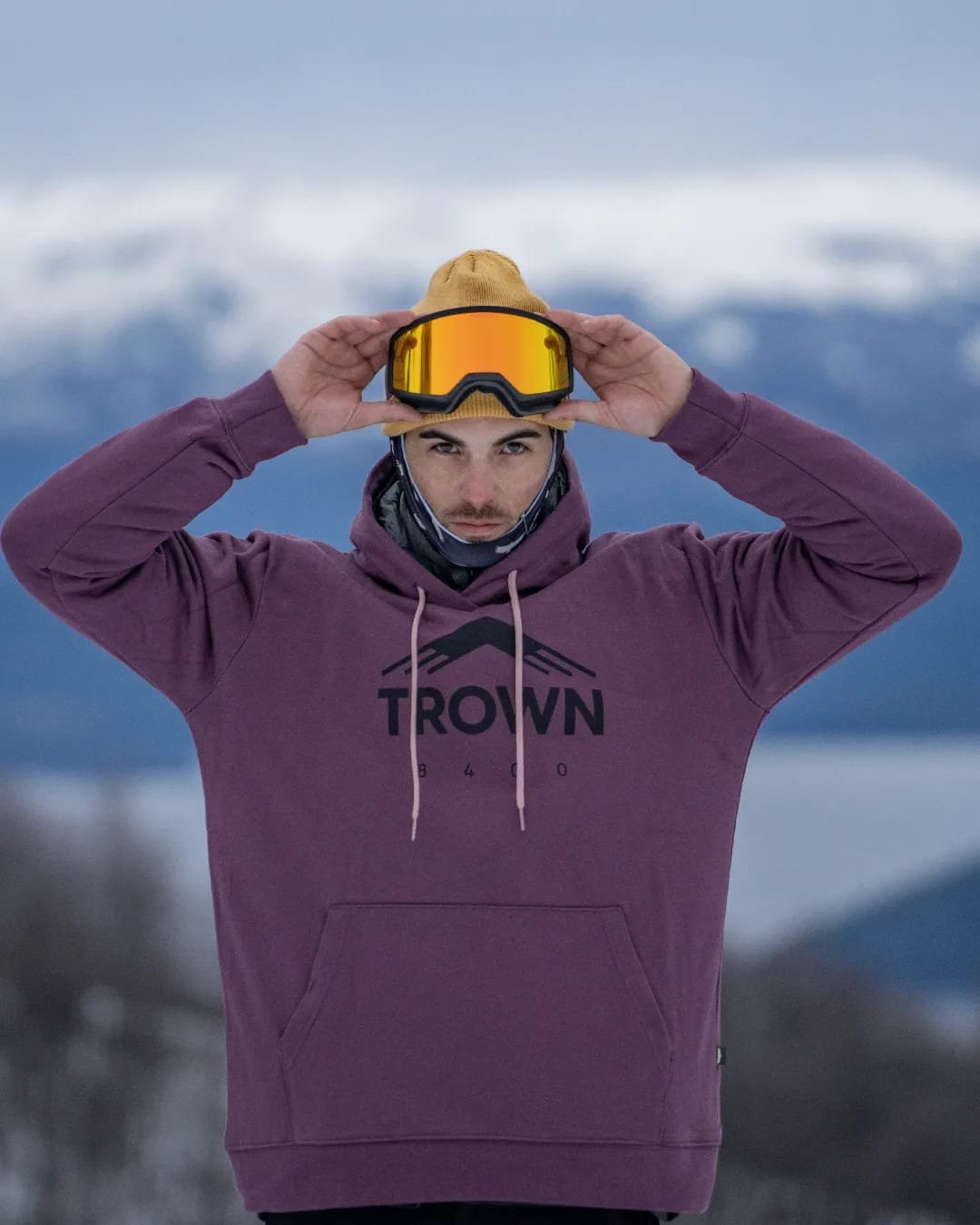 Matías Halblaub, Deep Snowboard instructor on the mountain